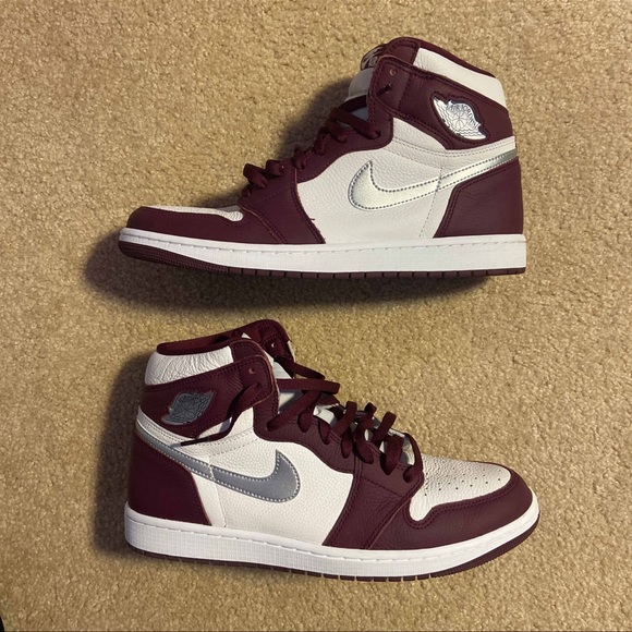 Jordan 1 Bordeaux high OG - Picture 2 of 5